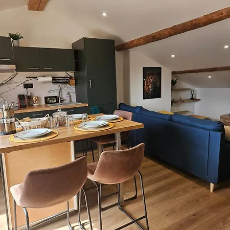 Appartement Le Majestic Avec Sa Terrasse Privée, Hyper Centre